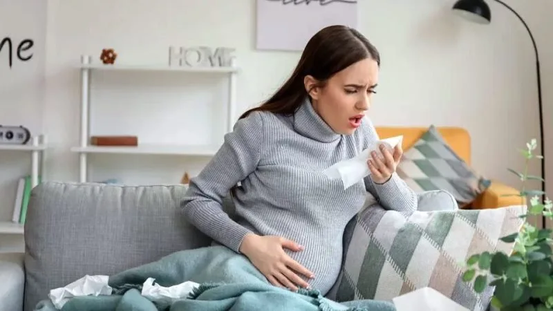 как лечить горло в домашних условиях беременным