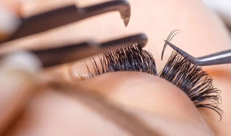 вибір клею для нарощування вій